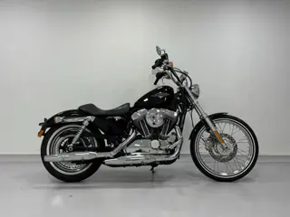 Harley-Davidson Sportster Seventy-Two