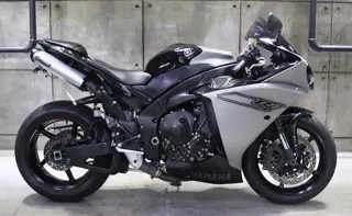 Yamaha YZF R1