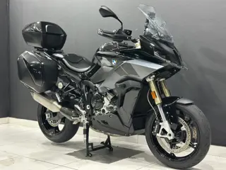 BMW S1000 XR TRIPLE BLACK