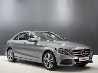 Mercedes-Benz C-Class C220 Bluetec Avantgarde Auto 2014