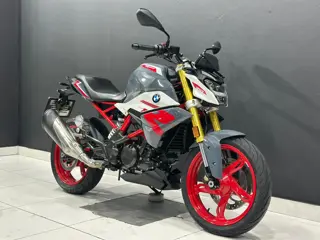 BMW G310R