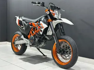 KTM 690 SMC MOTARD