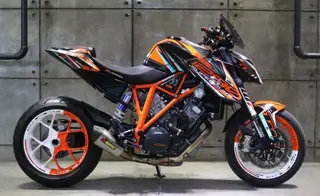 KTM 1290 SUPER DUKE R 2017