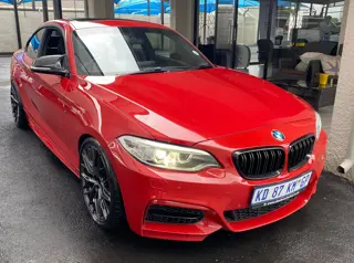 BMW 2 Series M235i Coupe Auto 2014