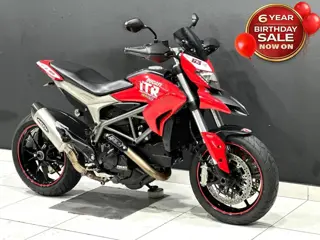 Ducati Hypermotard 821
