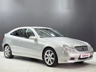 Mercedes-Benz 230 C230