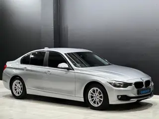 BMW 3 Series 320i auto 2013