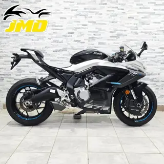 CFMOTO SR-R 675 2025