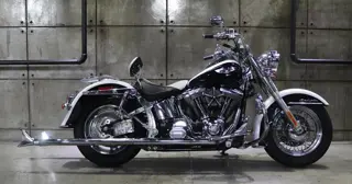 Harley-Davidson Softail Delux