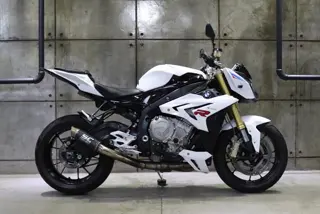 BMW S1000 R
