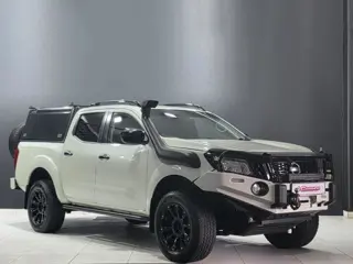 Nissan Navara 2.3D Double Cab 4x4 LE Auto 2017