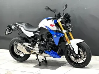 BMW F900 R