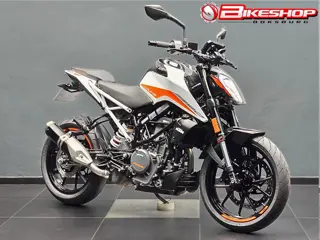 KTM 390 DUKE