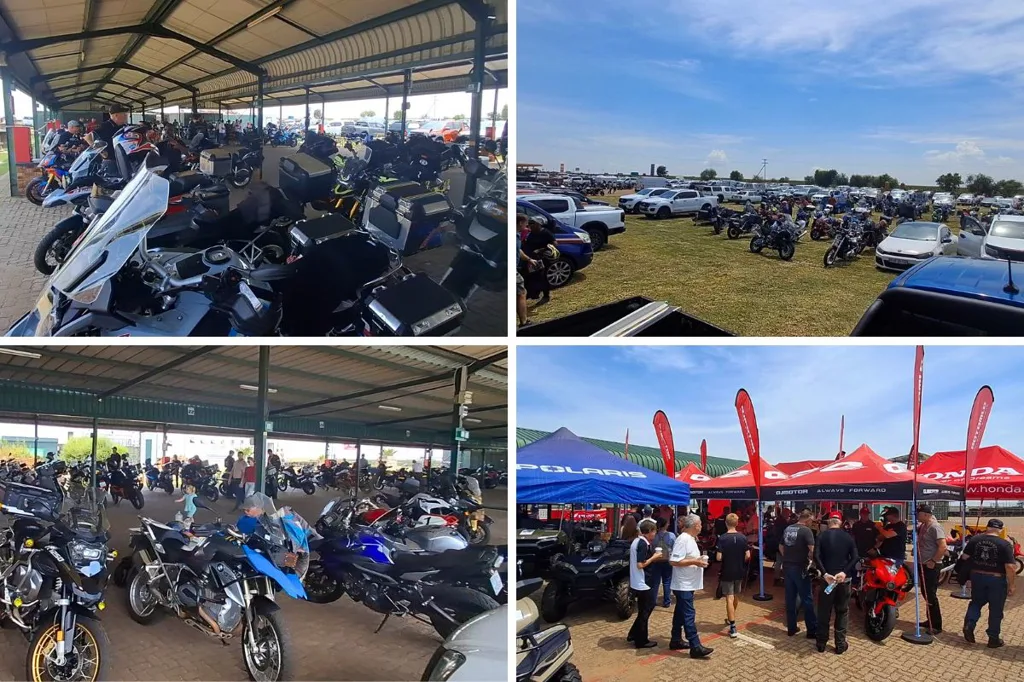 Red Star_Amid Motorcycle Expo 2026 - The parking started filling up early with bikes and cars